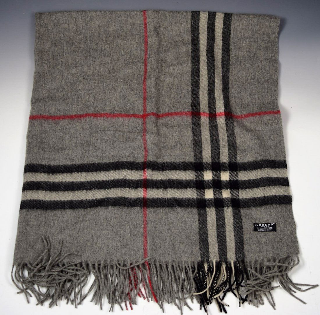 Burberry Cashmere Scarf (1 of 3)