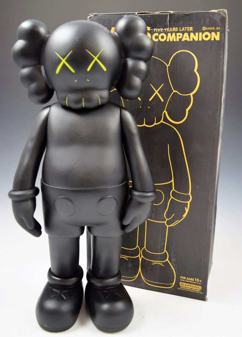 KAWS Sculpture (1 of 3)