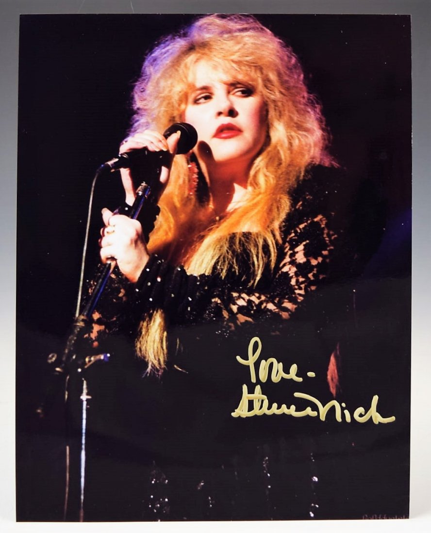Stevie Nicks Signed Phtograph (1 of 2)