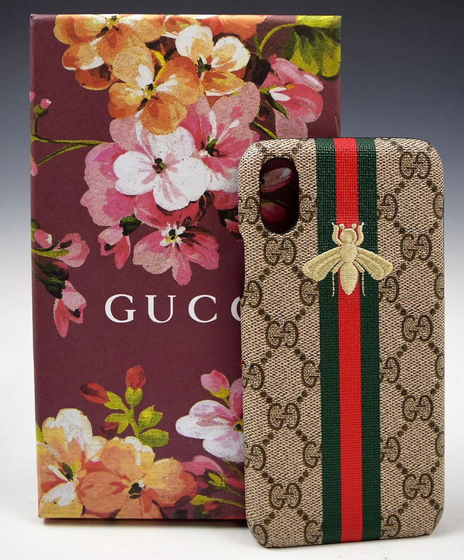 Gucci Phone Case (1 of 2)