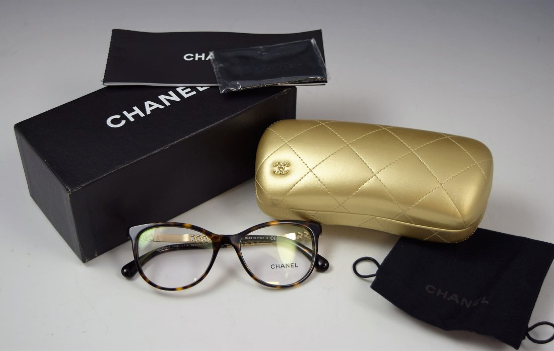 Chanel Eyeware (1 of 3)