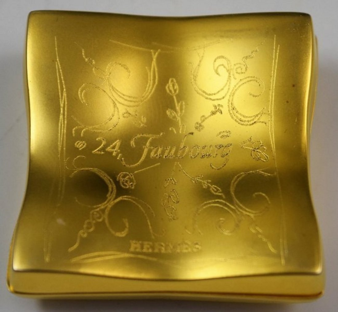 Hermes Compact (1 of 2)