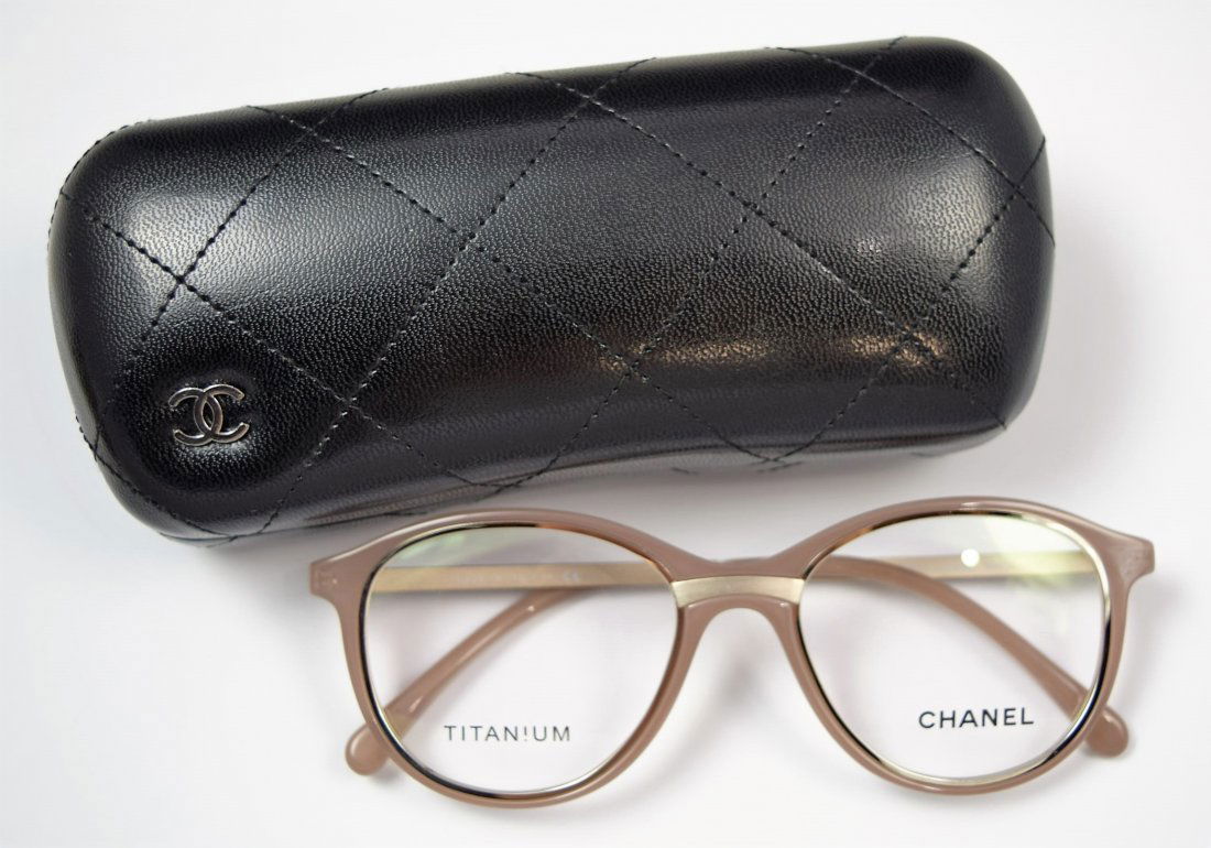 Chanel Eyeware (1 of 3)