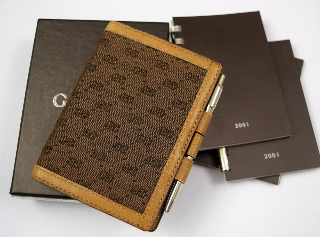 Vintage Gucci Agenda (1 of 3)