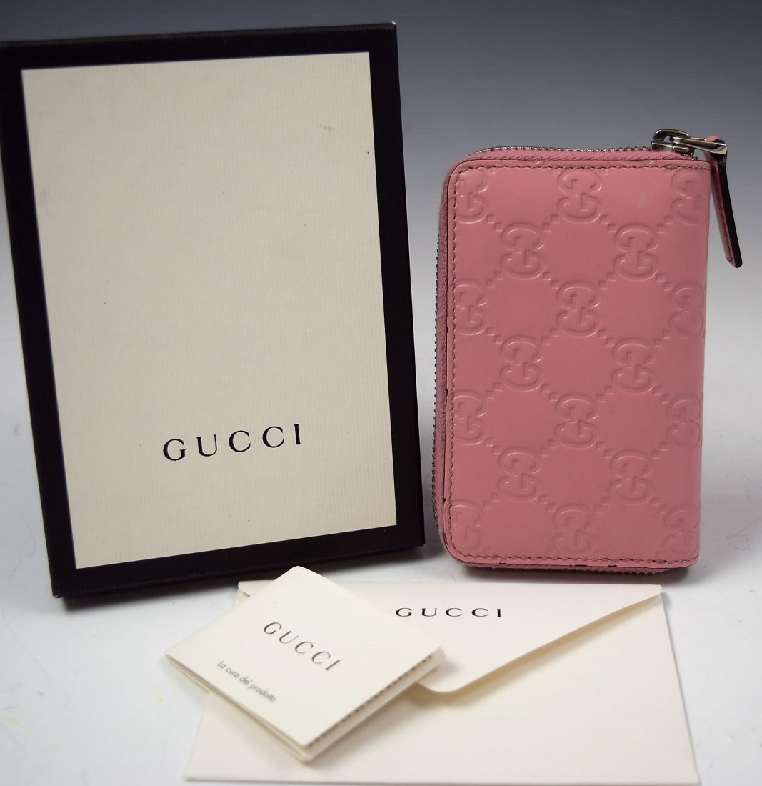 Gucci Card Case (1 of 3)