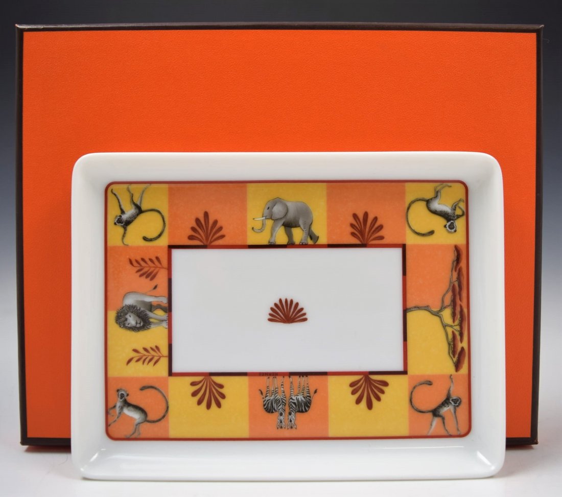 Hermes Plate (1 of 3)