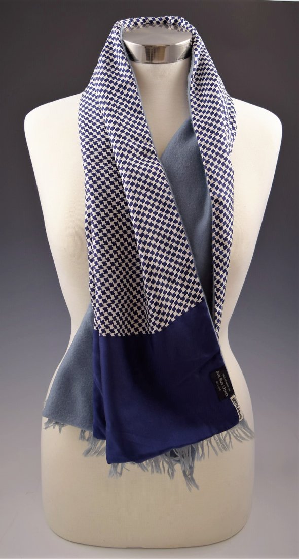 Hermes Scarf (1 of 2)