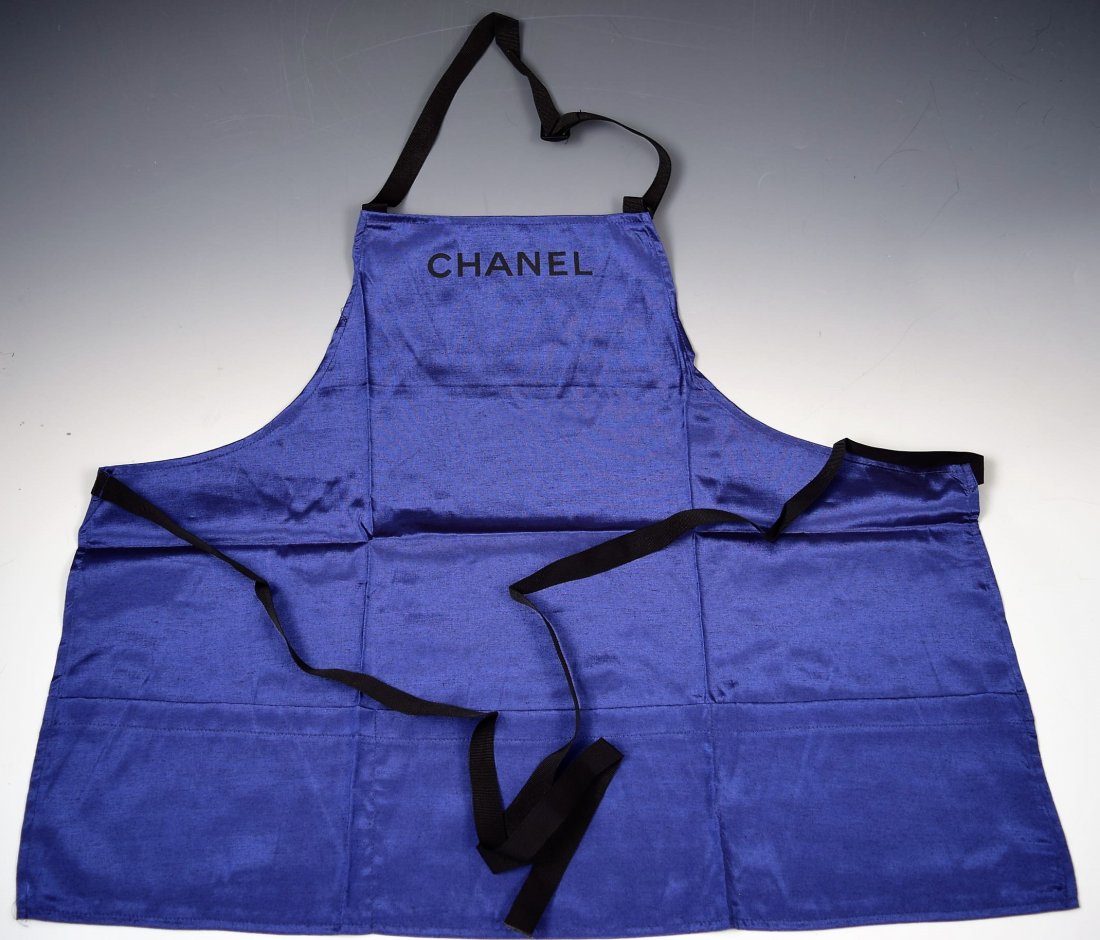 Chanel Apron (1 of 3)