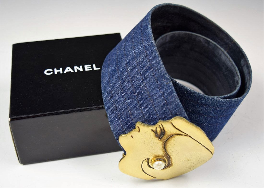 Vintage Chanel Belt (1 of 4)