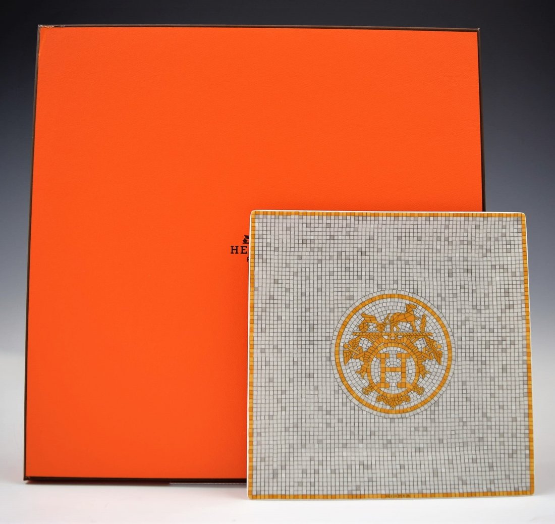 Hermes Plate (1 of 3)