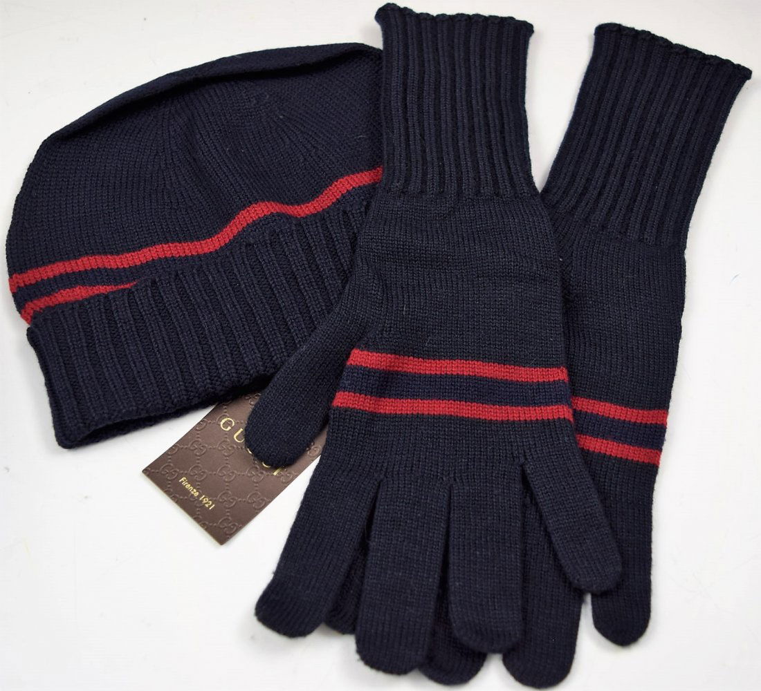 Gucci Hat and Glove Set (1 of 1)