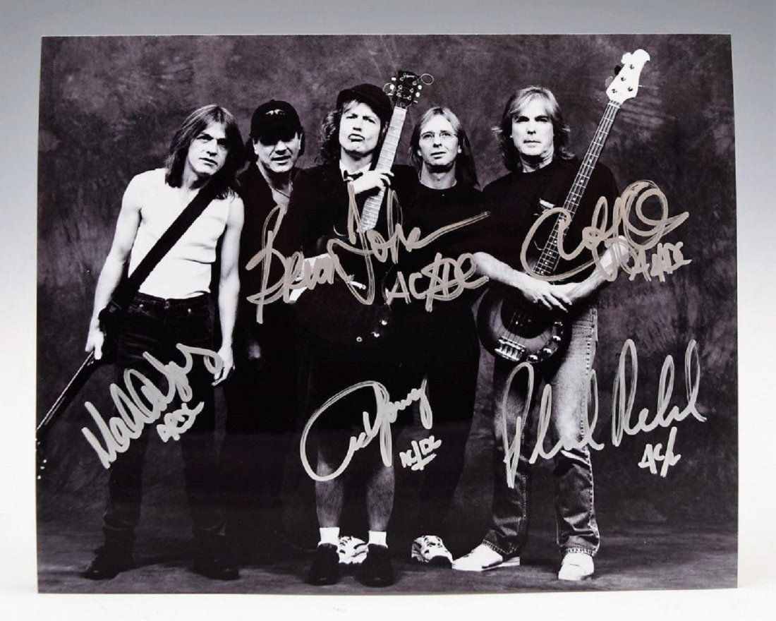 AC/DC Band Signed Photograph (1 of 2)