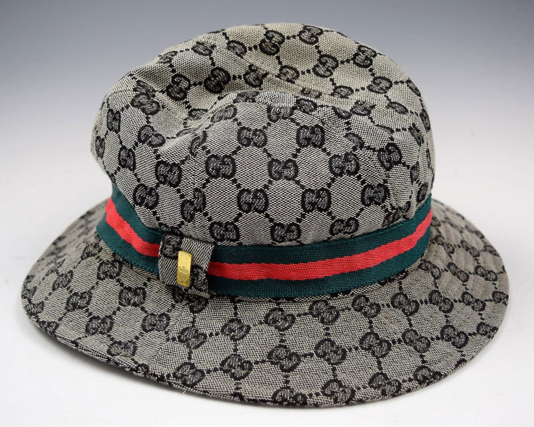 Vintage Gucci Fedora (1 of 4)