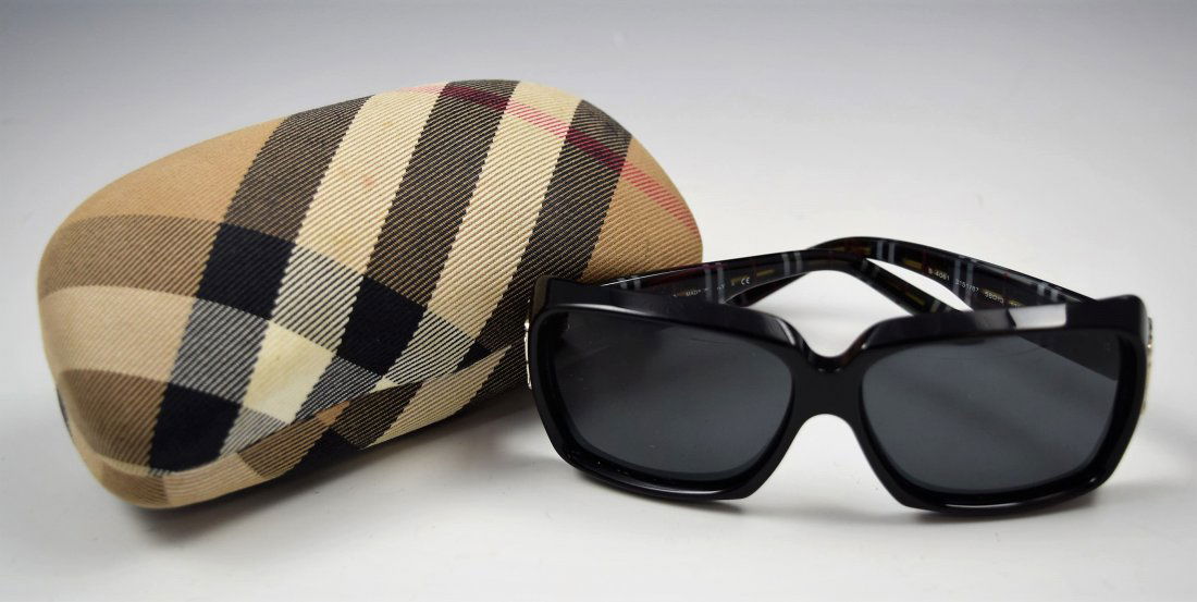 Burberry Sunglasses (1 of 5)