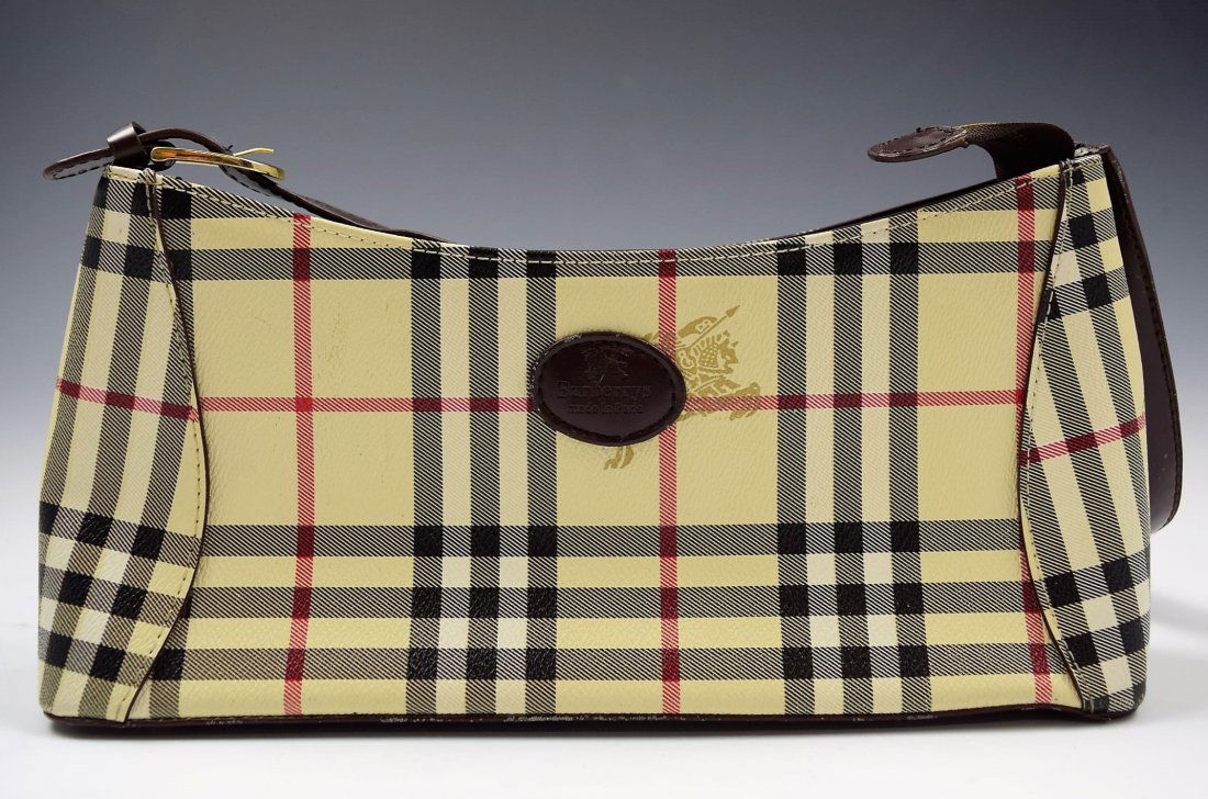 Burberry Leather Bag (1 of 2)