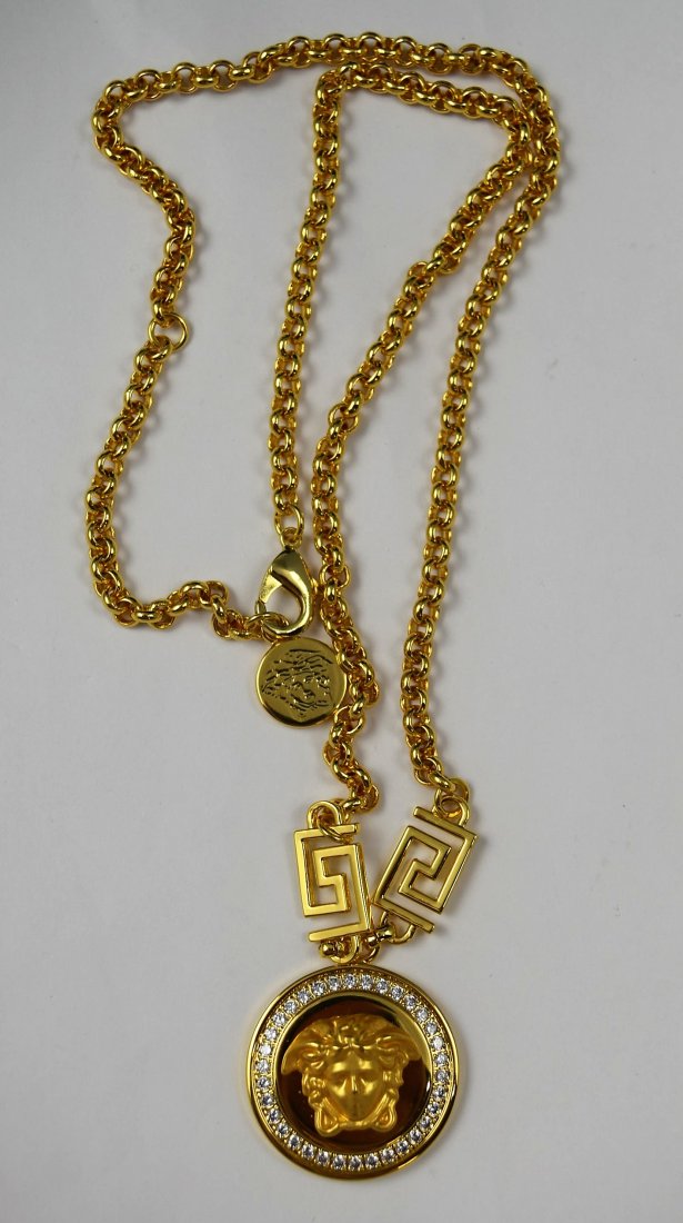 Vintage Versace Necklace - Oct 16, 2019 