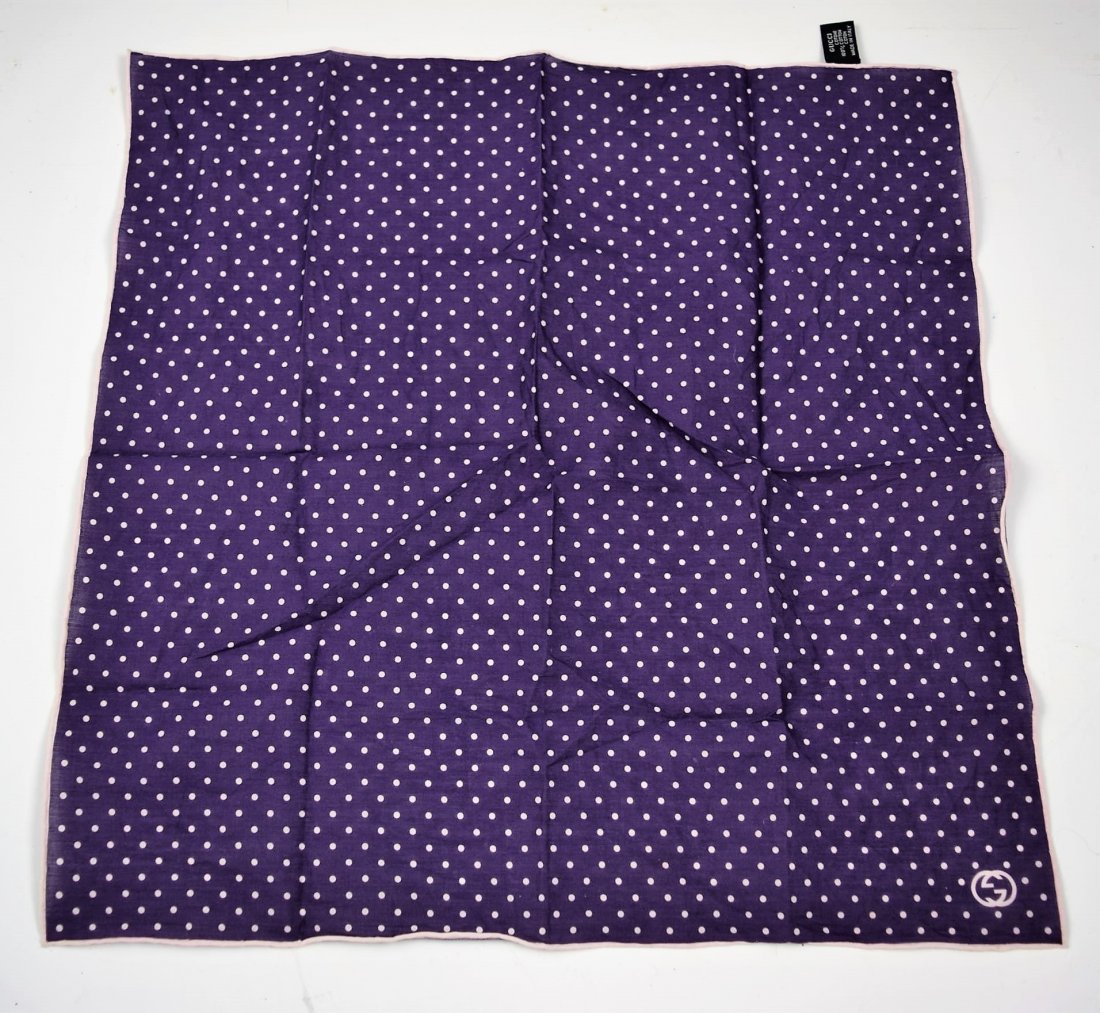 Vintage Gucci Handkerchief: Vintage cotton handkerchief Measures: 12 x 12 inches
