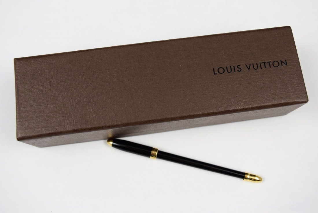 Louis Vuitton Pen (1 of 2)