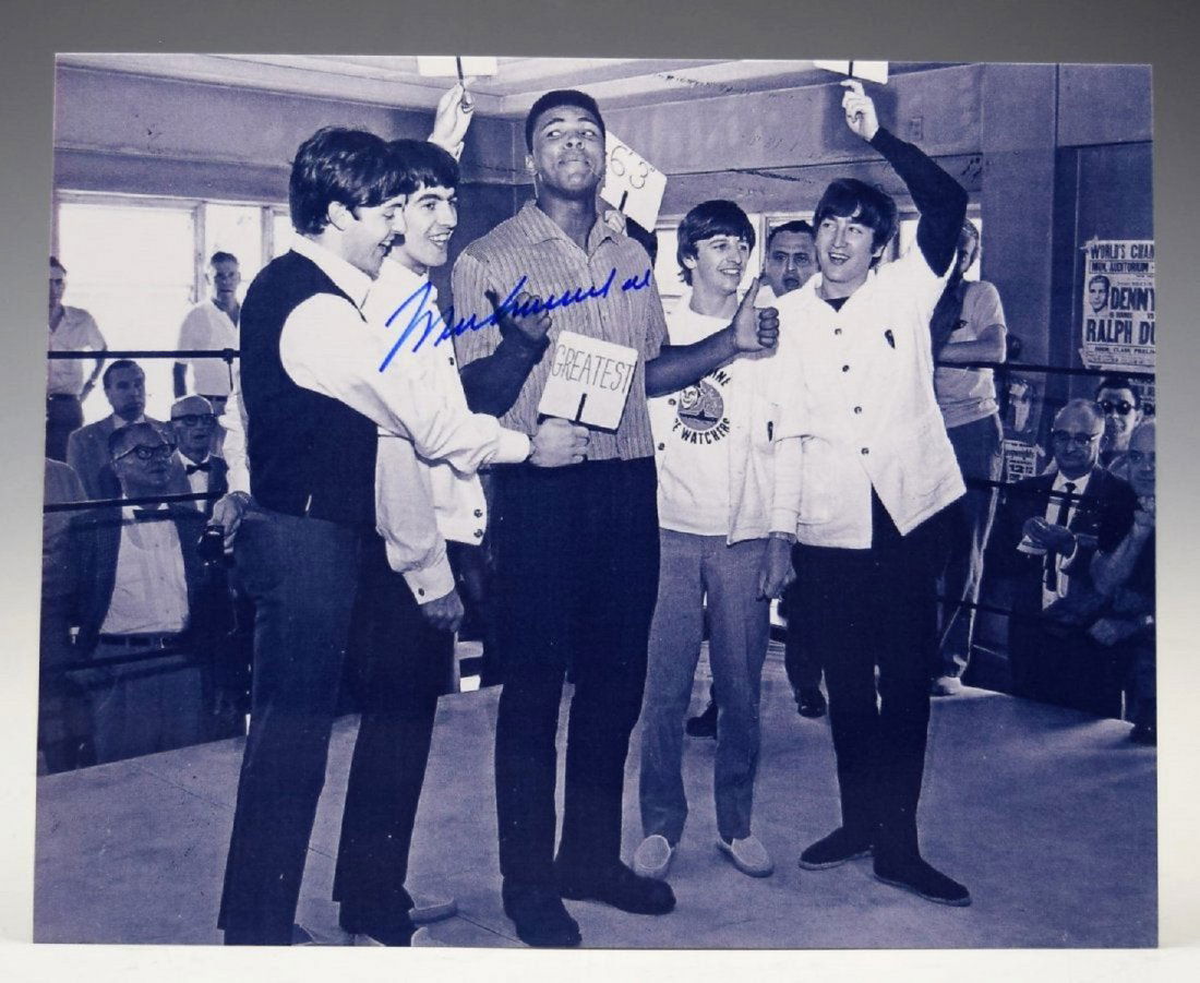 Muhammad Ali Signed Photograph (1 of 2)