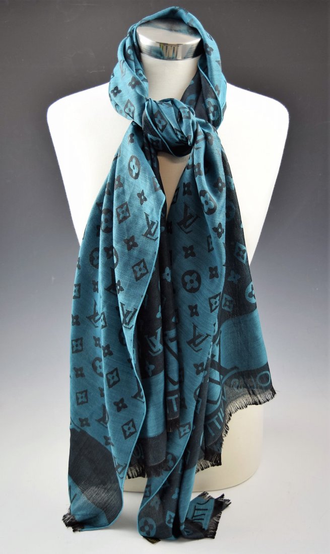 Louis Vuitton Silk Scarf (1 of 3)