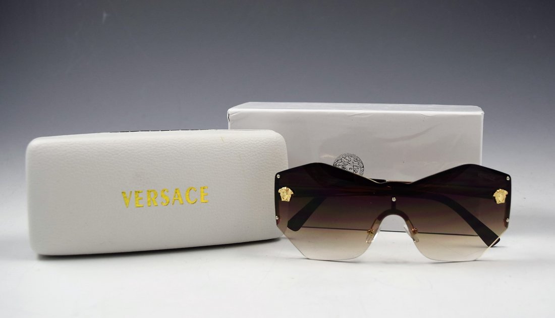 Versace Sunglasses (1 of 3)