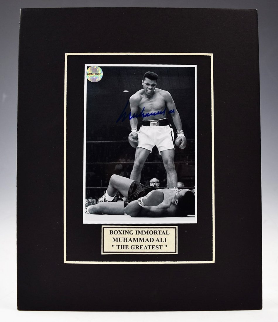Muhammad Ali Signed Photograph (1 of 2)