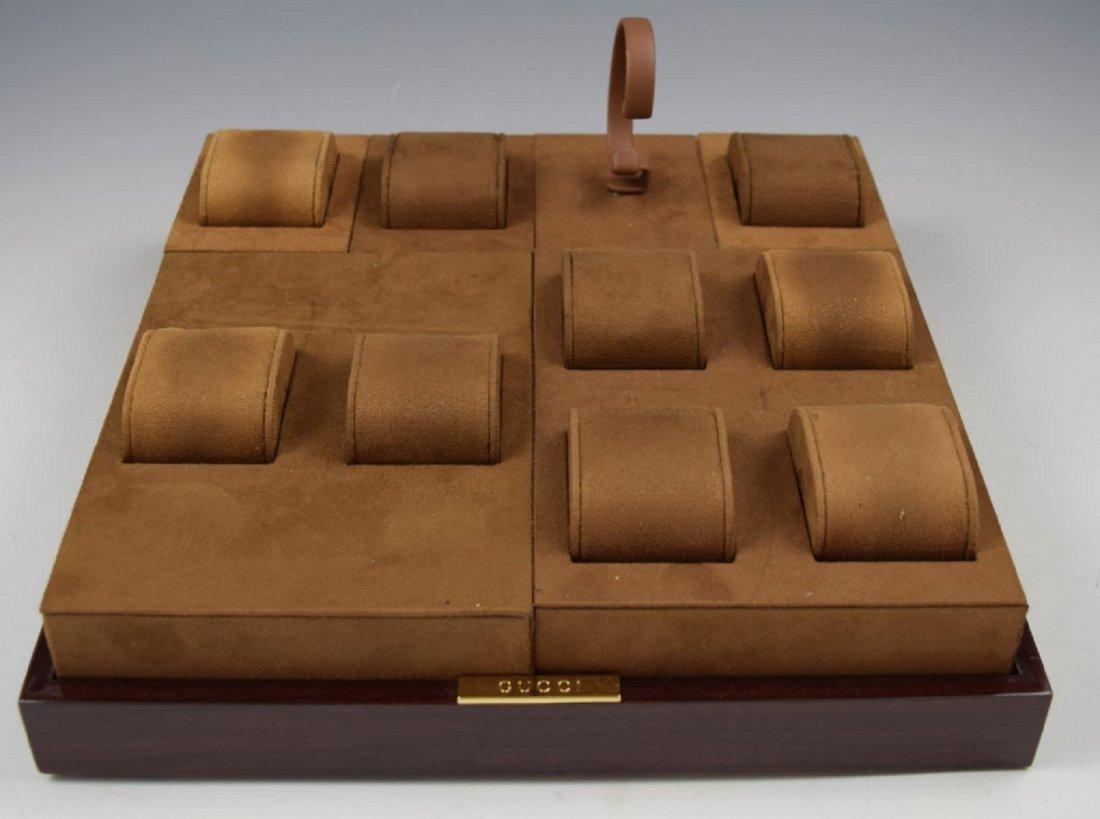 Gucci Watch Display (1 of 1)