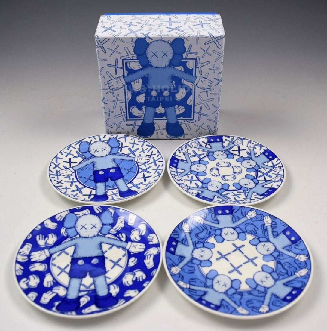 KAWS Holiday Plate Set (1 of 4)