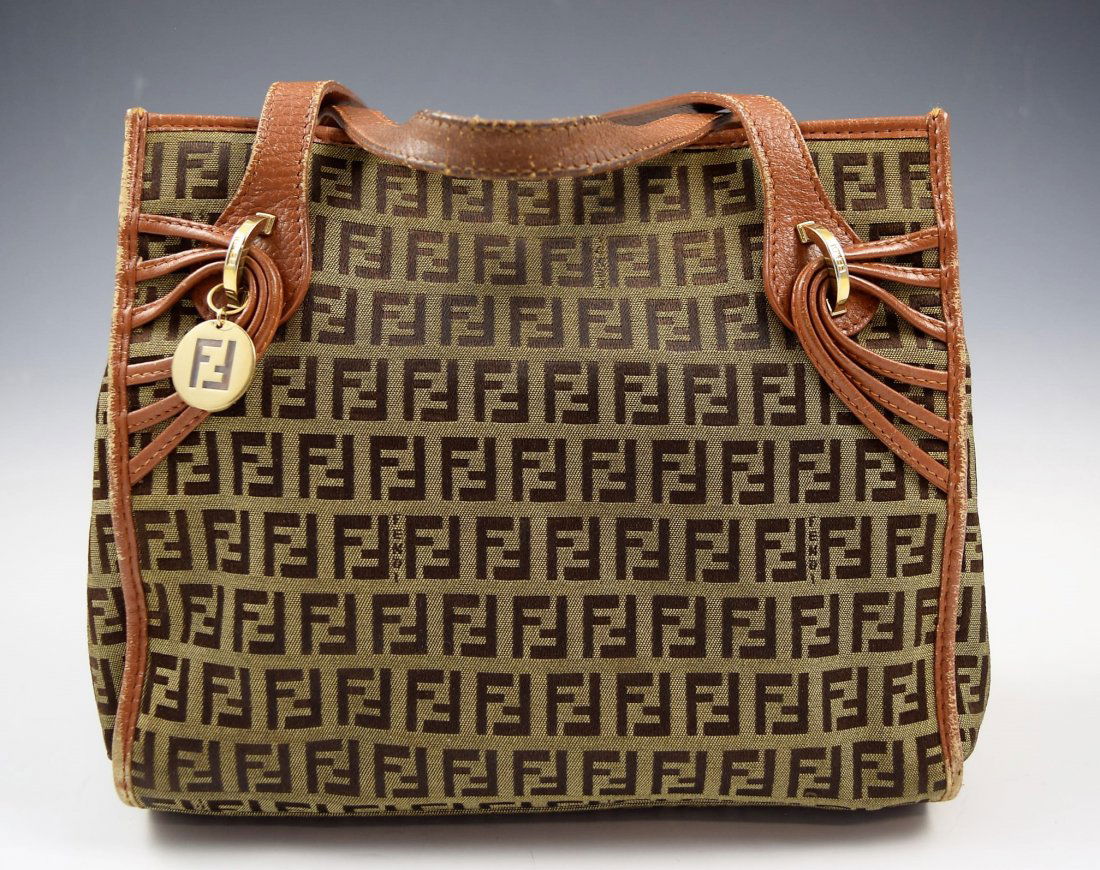 Fendi Handbag (1 of 3)