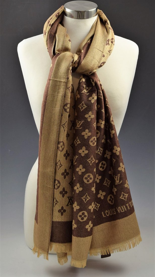 Louis Vuitton Silk Scarf (1 of 3)
