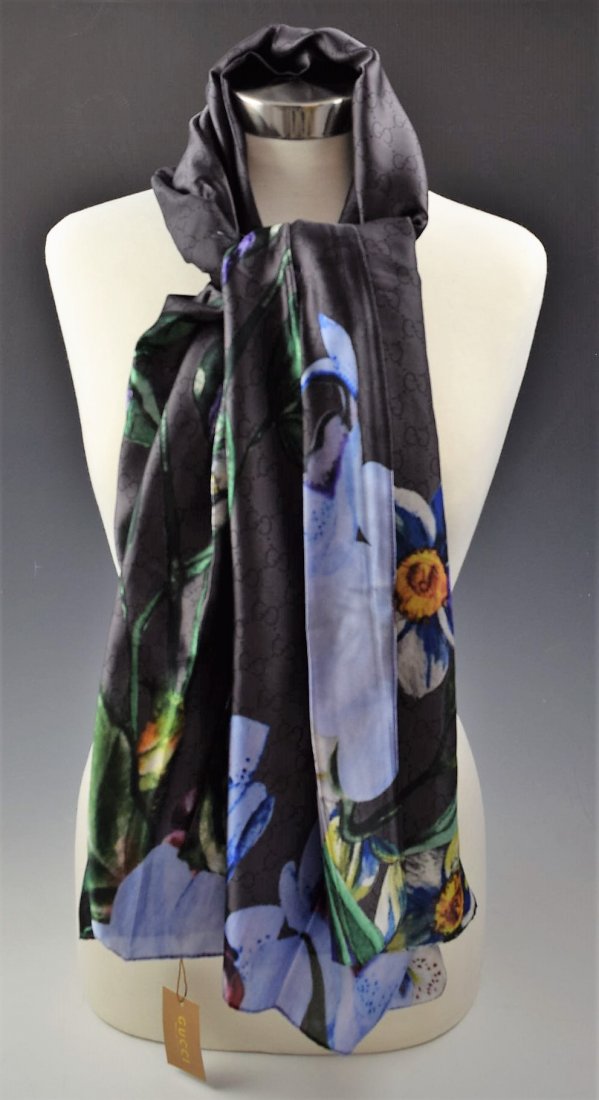 Gucci Silk Scarf (1 of 2)