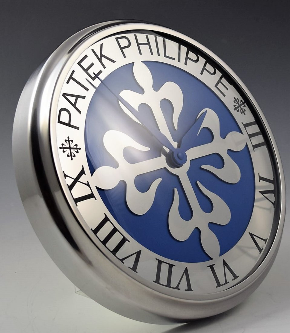 Patek Philippe Dealer Clock (1 of 3)