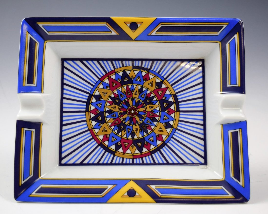 Hermes Ashtray (1 of 3)