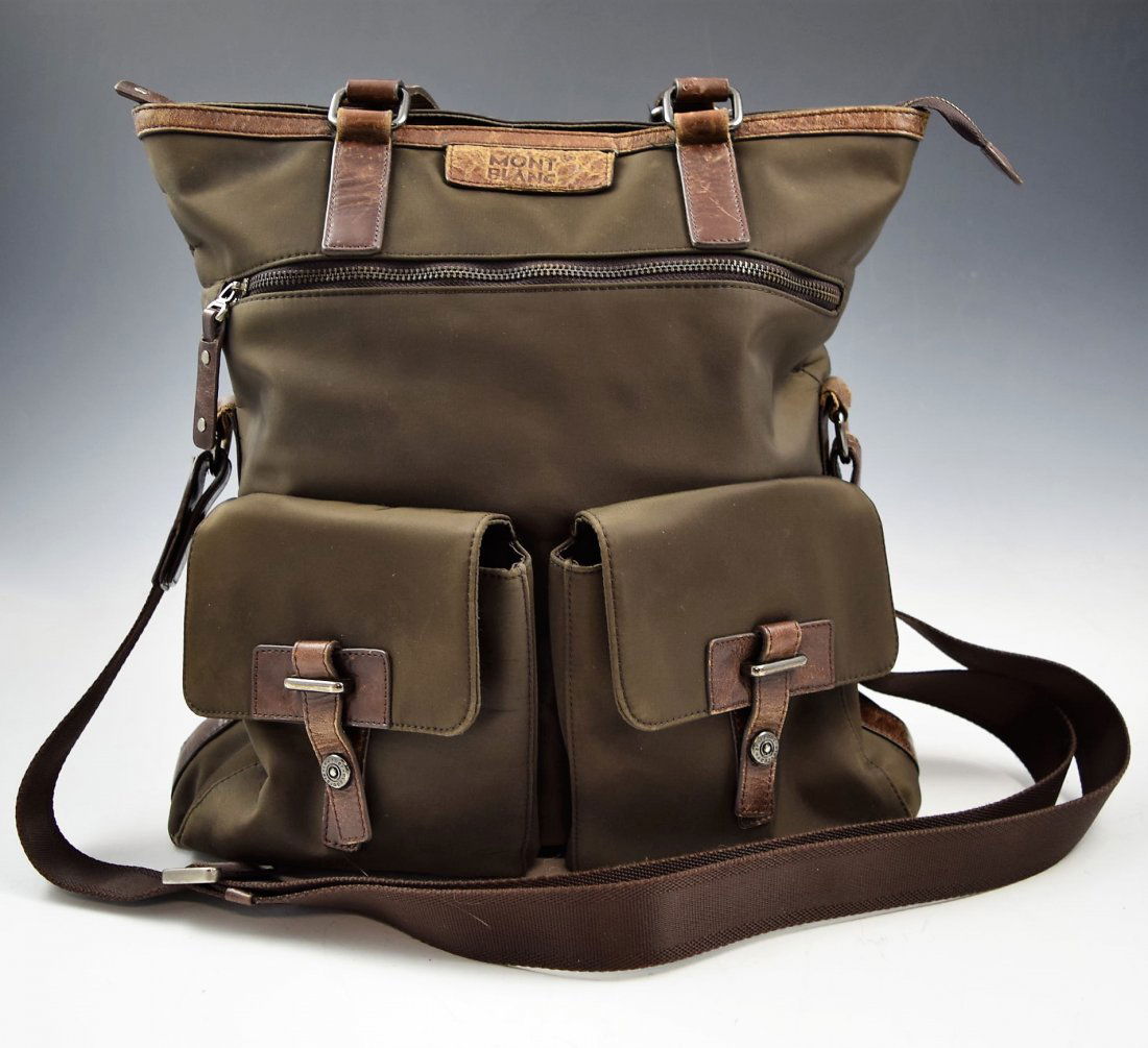 Montblanc Messenger Bag (1 of 4)