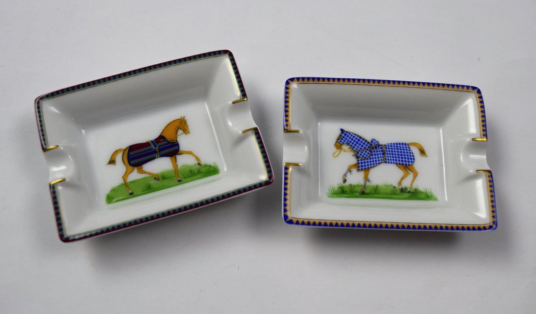 Hermes Ashtrays (1 of 4)