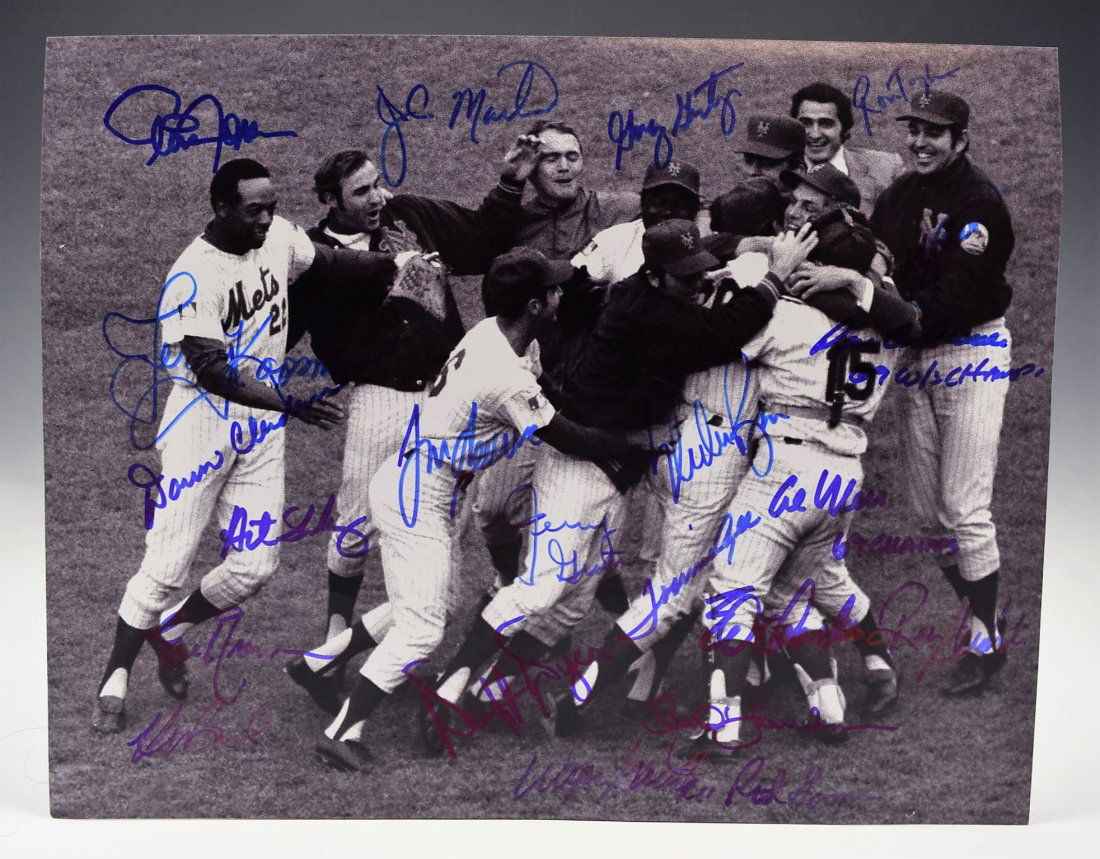 1969 New York Mets Team Signed Photograph (1 of 4)