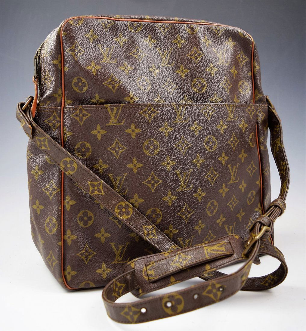 Vintage Louis Vuitton Handbag (1 of 2)