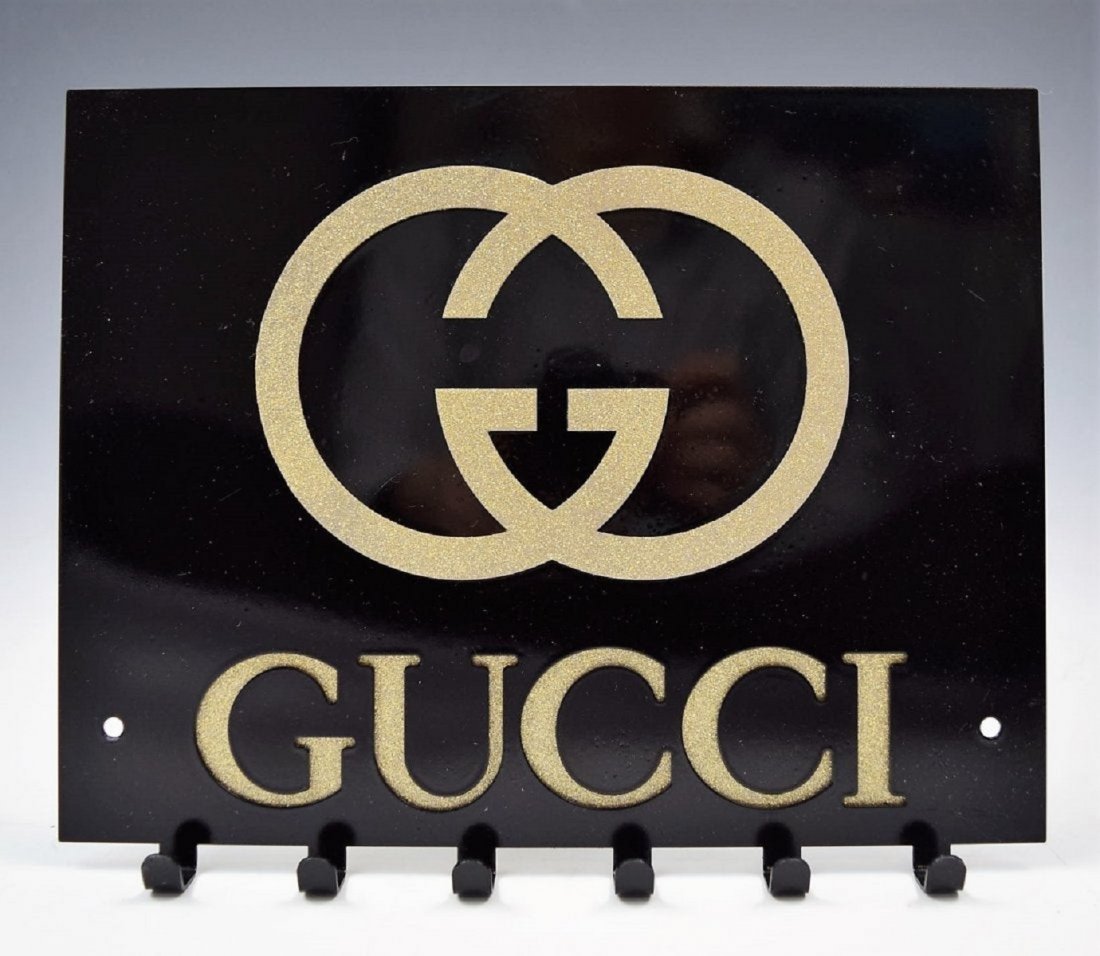 Gucci Logo Metal Key Holder (1 of 1)