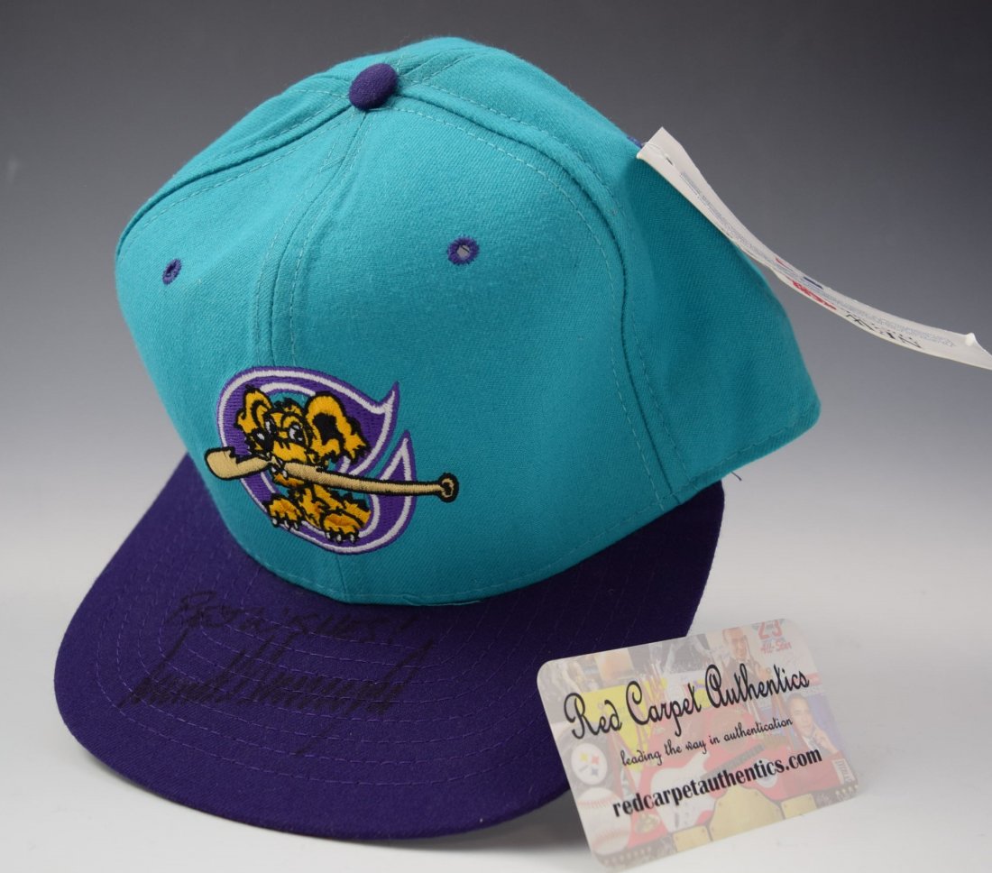 Donald Trump Autographed Baseball Hat (1 of 3)