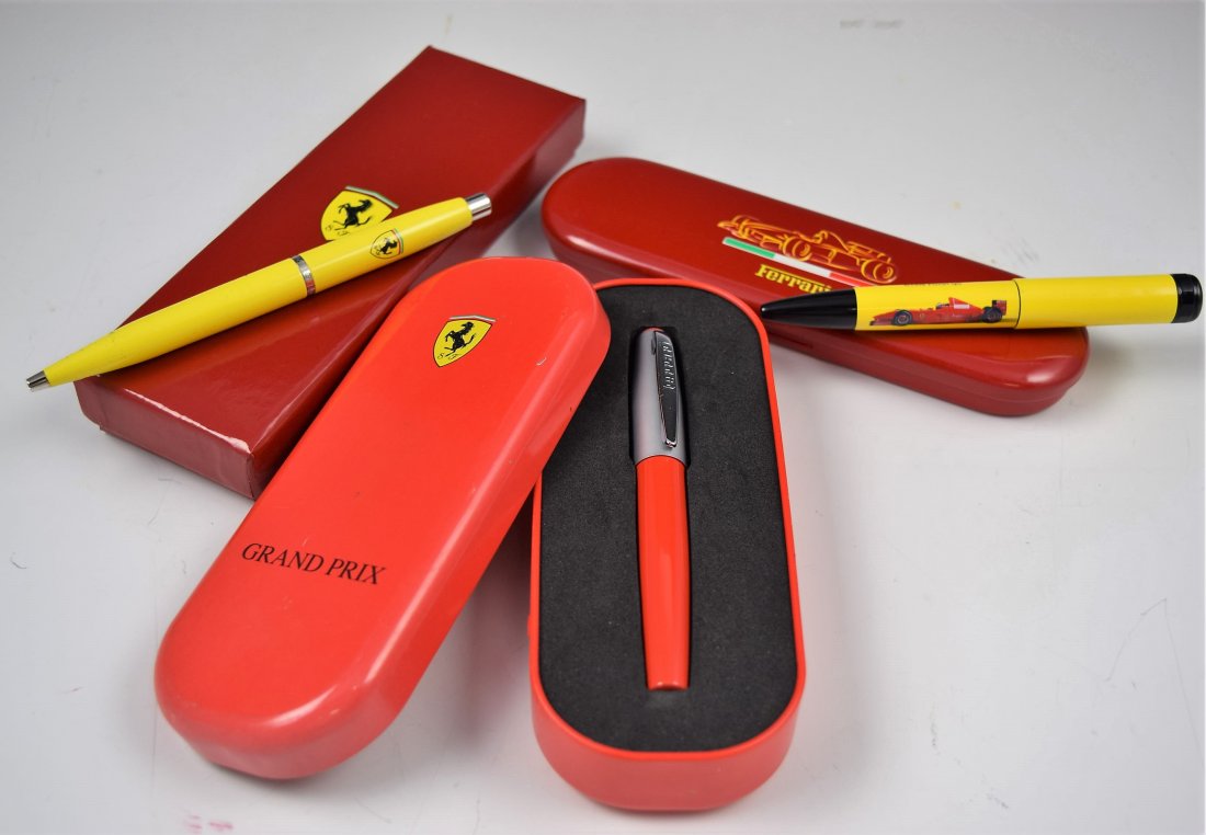 Vintage Ferrari Pens (1 of 1)