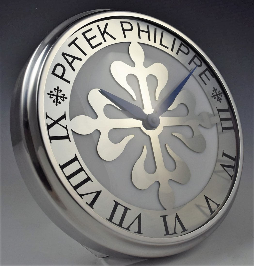 Patek Philippe Dealer Clock (1 of 3)