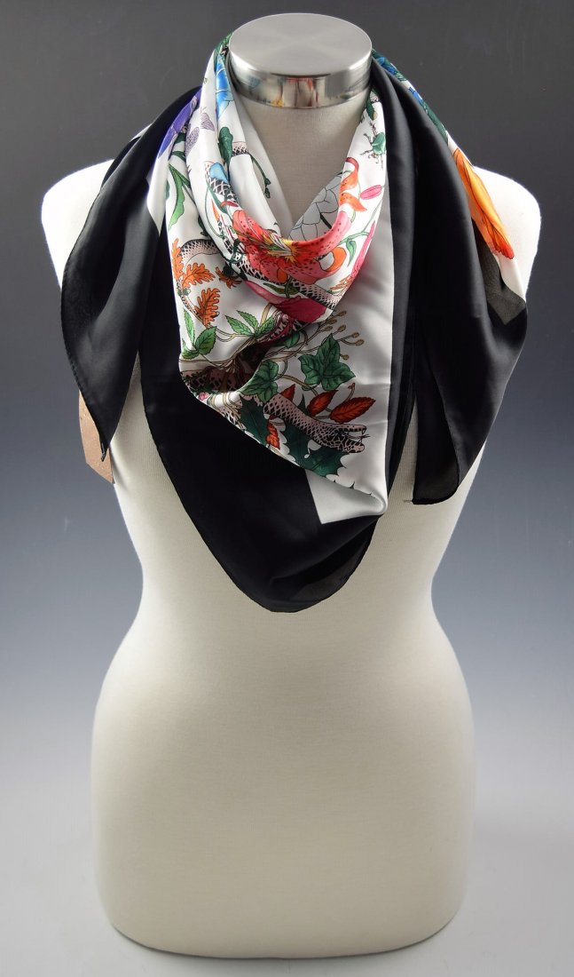 Gucci Silk Scarf (1 of 2)