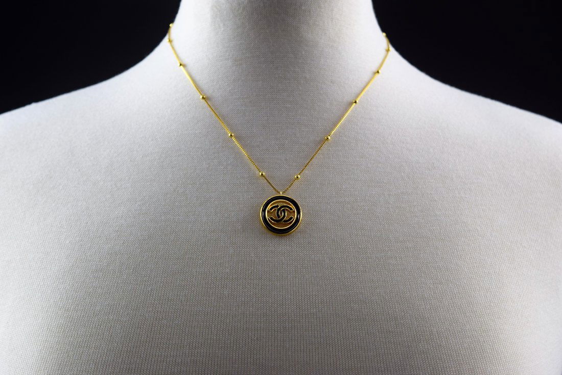Chanel Button Necklace (1 of 4)