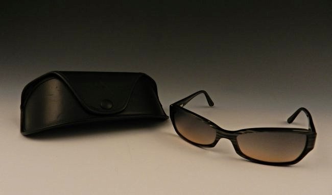 Ladies Bvlgari Bulgari Sunglasses: Bvlgari Bulgari Women's Designer Sunglasses Black and white Comes with original case