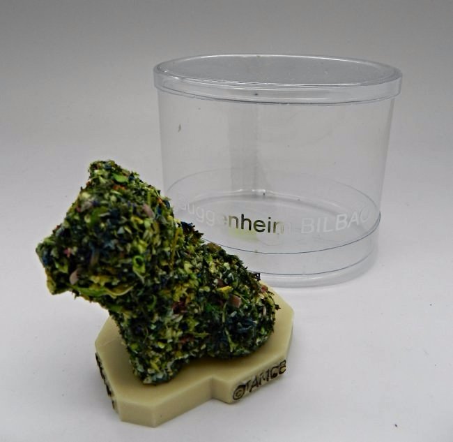 Jeff Koons Puppy Sculpture: A limited edition miniature Jeff Koons puppy sculpture, circa 1992 For TAMCB, Guggenheim, Spain with original case