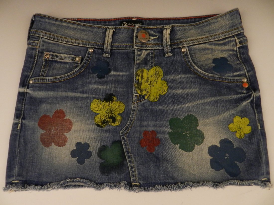 Andy Warhol Denim Skirt: Andy Warhol flowers art denim shorts Licensed by The Andy Warhol foundation, manufactured by Pepe Jeans Size: Small Original tag intact