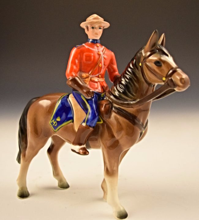 John Wayne Owned Vintage Figurine (1 of 5)