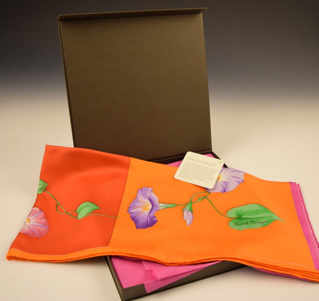 Patek Philippe Scarf (1 of 4)