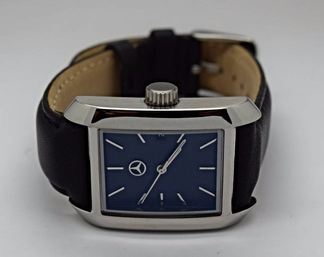 Mercedes Watch (1 of 4)