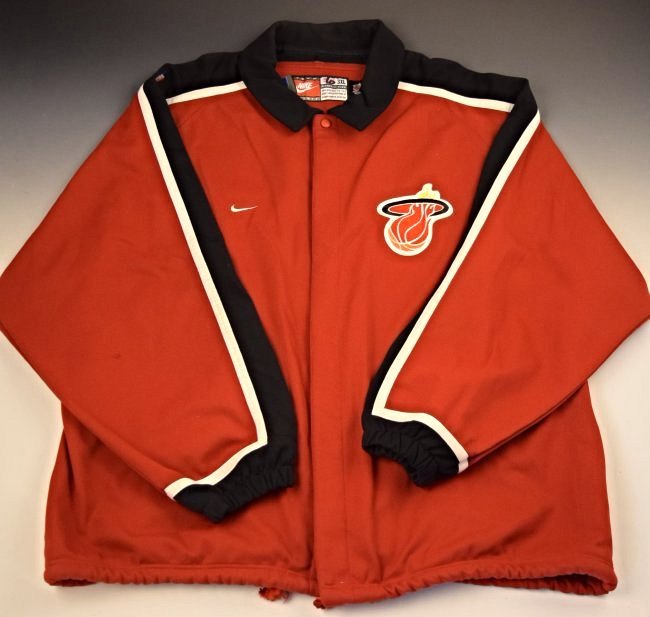 Miami Heat Wade Game Used Jersey Jacket (1 of 4)